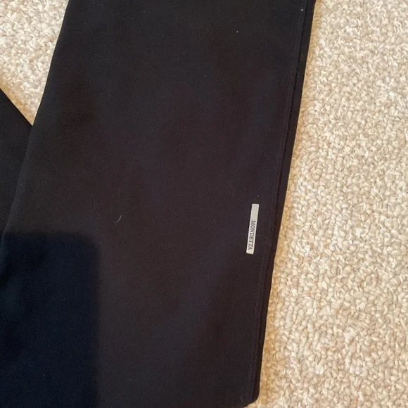 Mondetta Black Yoga Pants with Gray Waistband - Picture 3 of 7